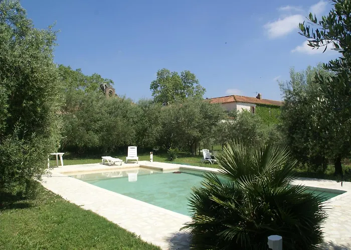 Casa vacanze In Murviel With French Garden Autignac (Herault)