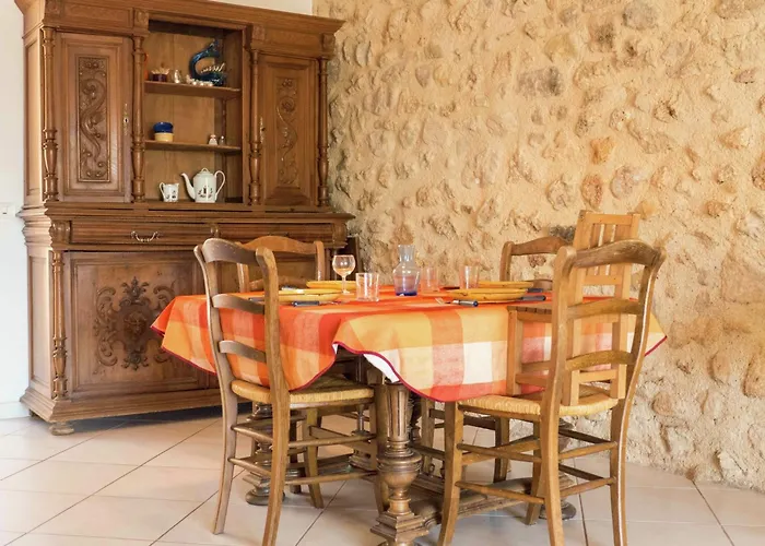 In Murviel With French Garden Casa vacanze